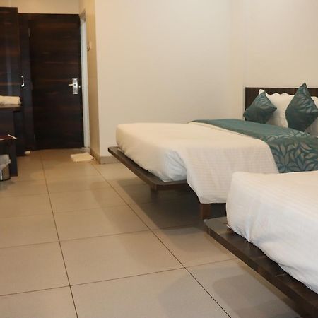 Venkateshwar Hotel ออรังกาบัด ภายนอก รูปภาพ